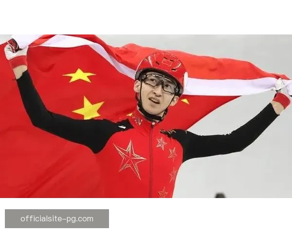 冰上飞人！滑冰比赛精彩一刻揭晓，谁将登顶冠军之位？