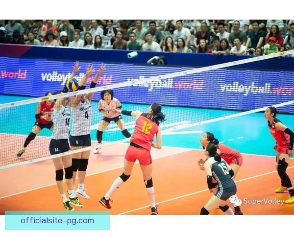 排球巅峰对决:激情碰撞,谁能笑到最后? 排球巅峰对决:激情碰撞,谁能笑到最后?