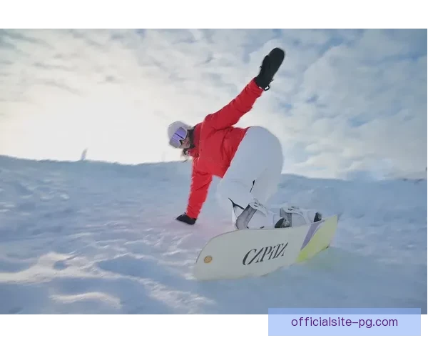 滑雪比分实时更新，第一手滑雪赛事资讯。