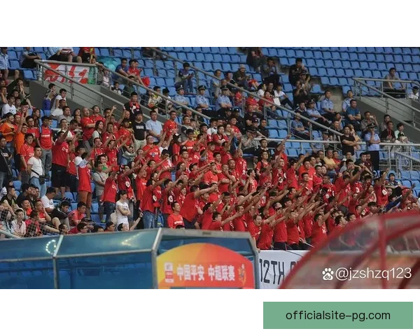 重温胜利时刻：足球赛事瞬间回放